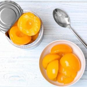 Which tastes better, canned fruit in a tinplate can or canned in a glass jar?